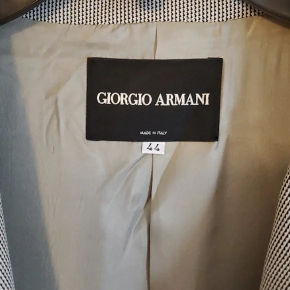 Giorgio Armani blazer - Picture 2 of 10